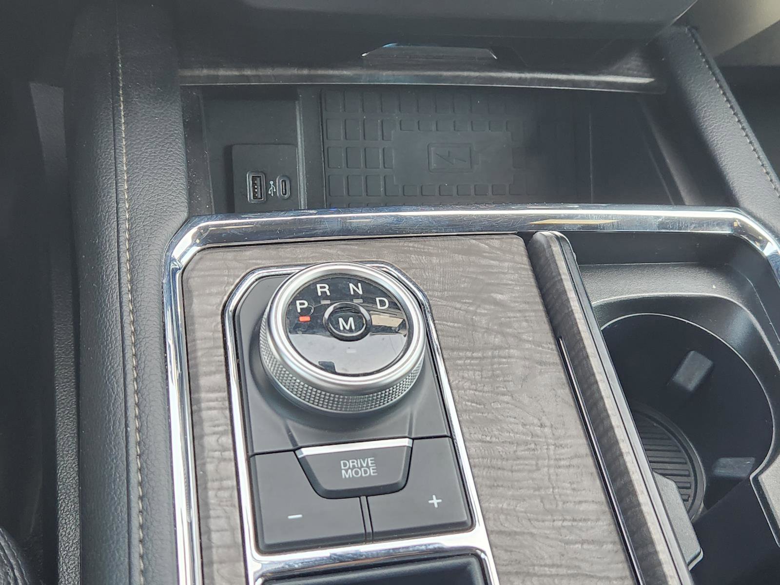 Certified 2021 Ford Expedition Limited image 16