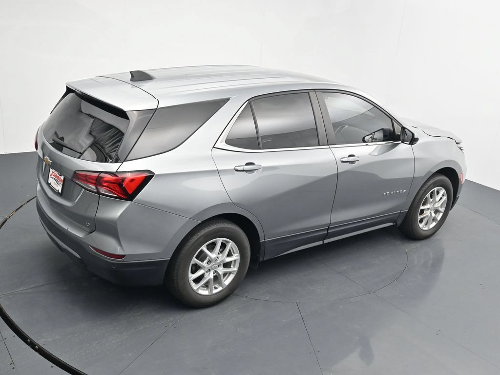 Used 2023 Chevrolet Equinox LT w/ Driver Convenience Package FWD image 31