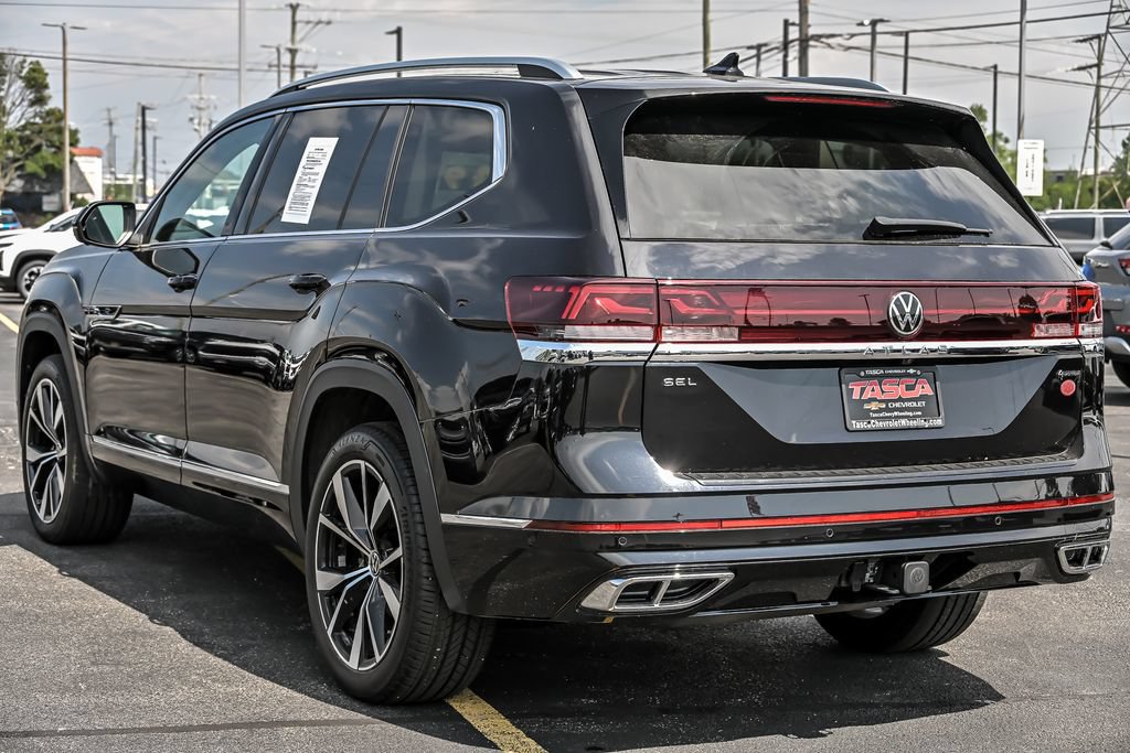 Used 2025 Volkswagen Atlas SEL Premium R-Line AWD/4WD image 8