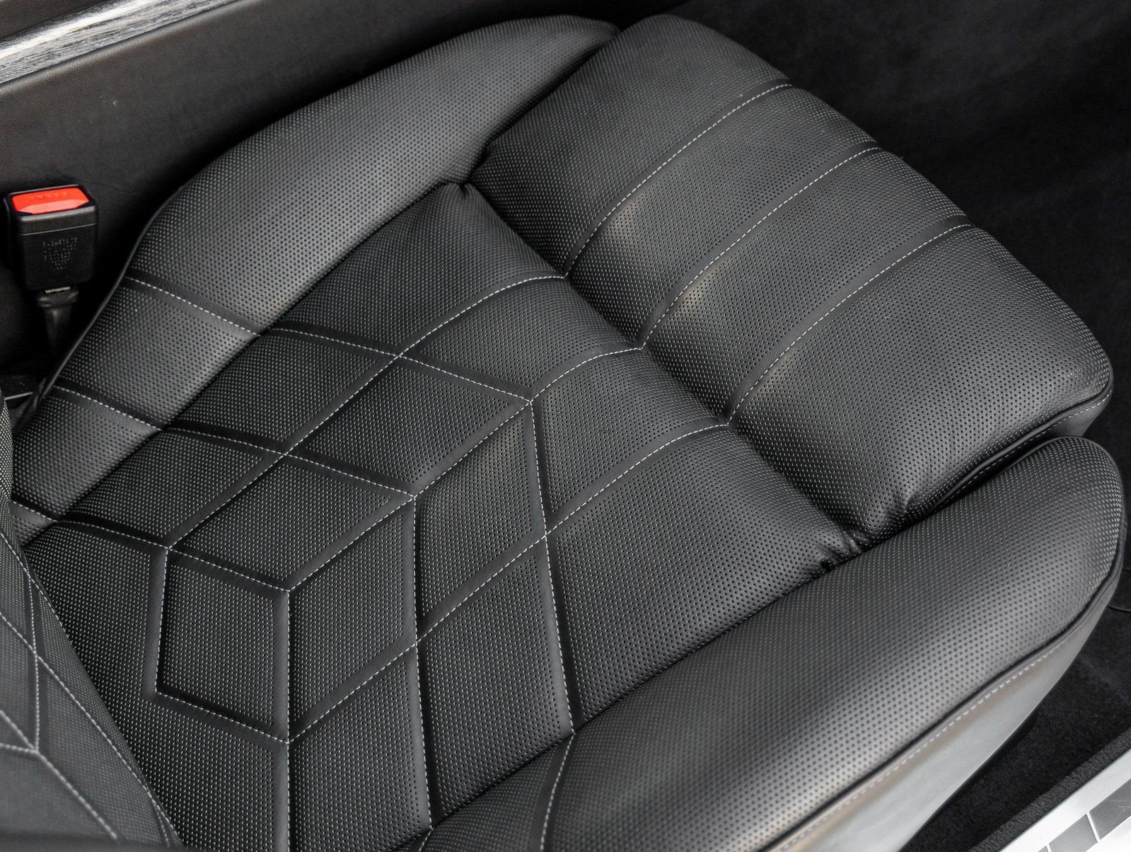 Used 2024 BMW 740i image 44