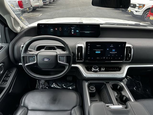 Certified 2025 Ford Expedition Max Platinum AWD/4WD image 13