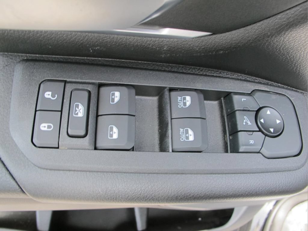 Used 2026 RAM 1500 Big Horn AWD/4WD image 11