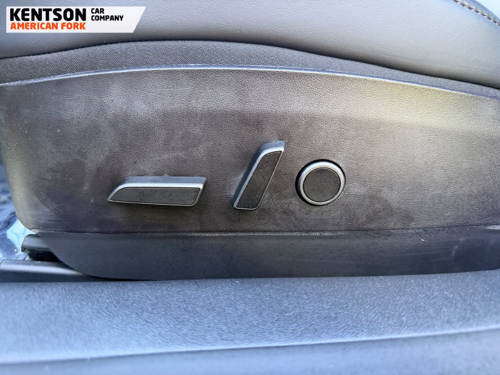 Used 2022 Tesla Model 3 Long Range AWD/4WD image 26