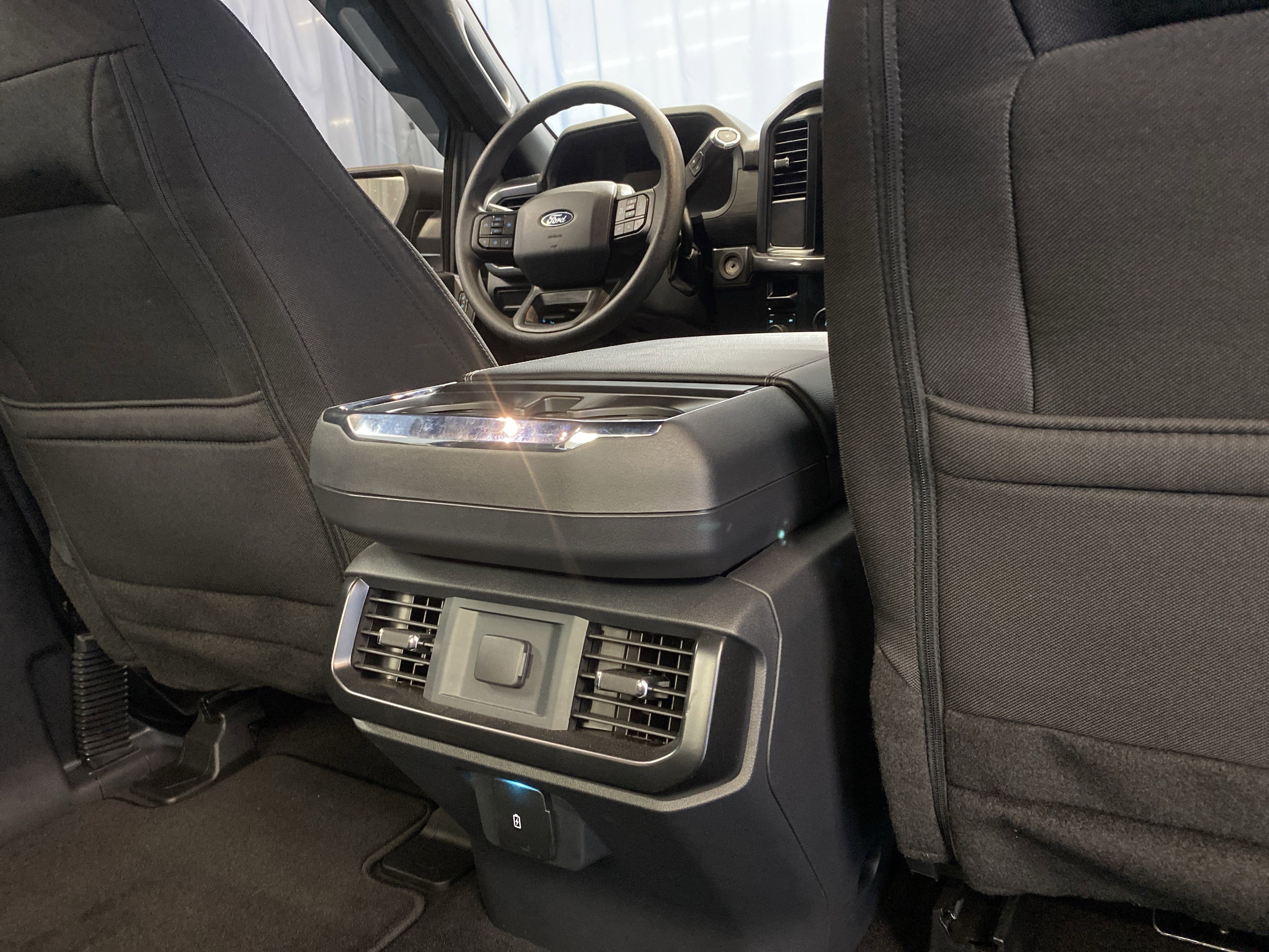 Used 2024 Ford F150 STX image 40
