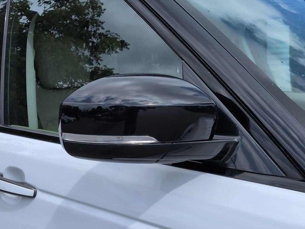 Certified 2022 Land Rover Range Rover Sport HSE Silver Edition AWD/4WD image 11