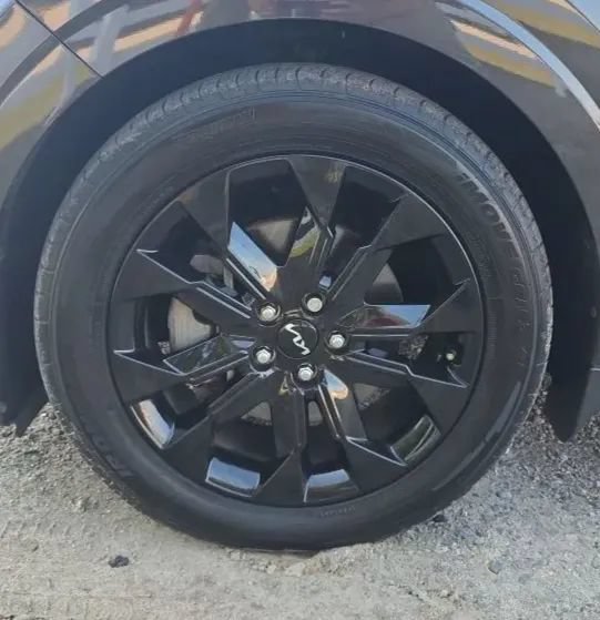 Used 2023 Kia Carnival SX FWD image 49