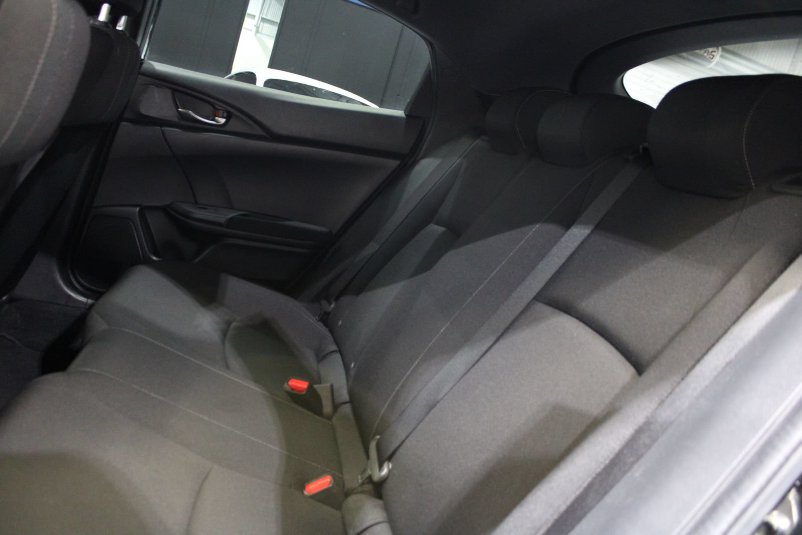 Used 2018 Honda Civic Sport image 12