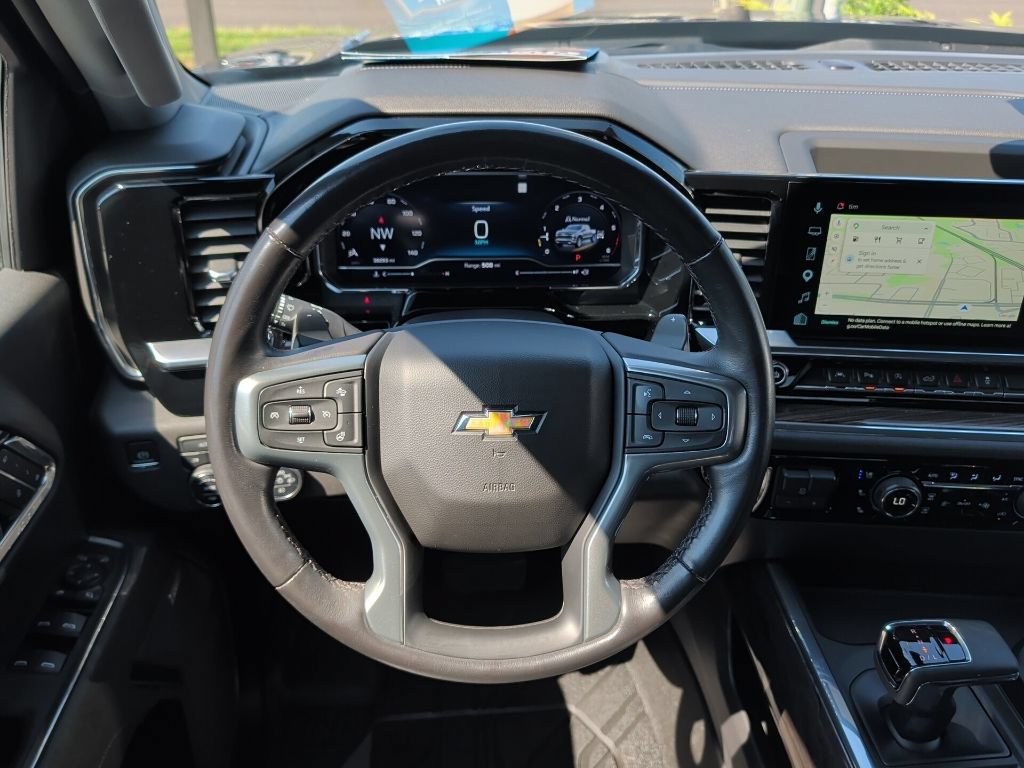 Used 2023 Chevrolet Silverado 1500 LTZ AWD/4WD image 18