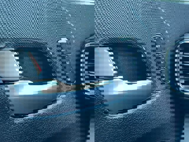 Used 2023 Hyundai Santa Fe Limited image 11