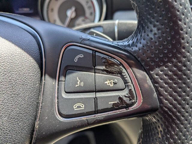 Used 2016 Mercedes-Benz GLA 250 4MATIC image 19