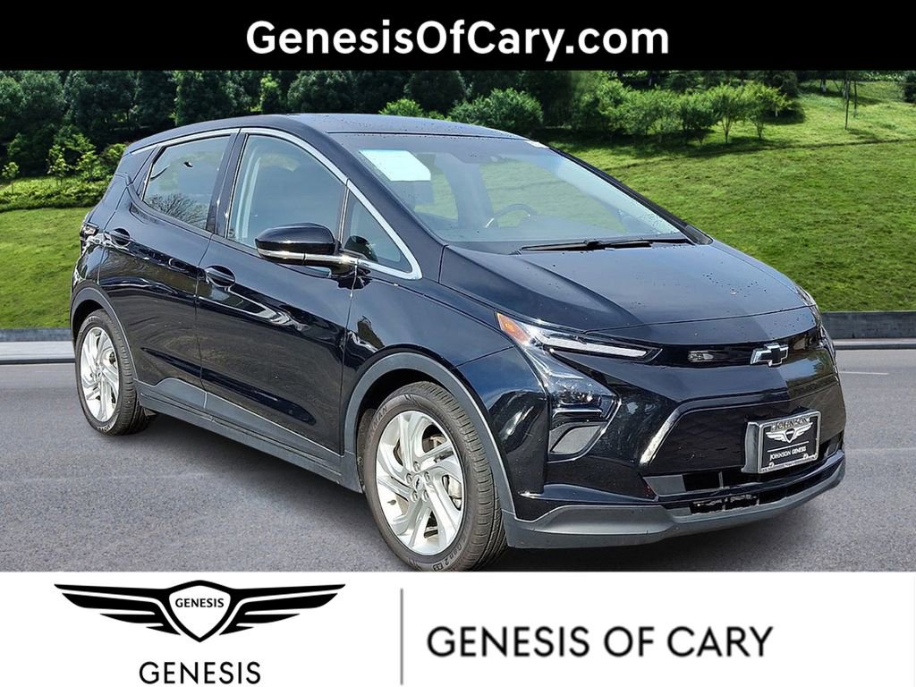 Used 2023 Chevrolet Bolt LT w/ Driver Confidence Package image 1