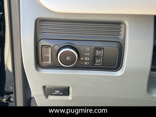 New 2026 Ford F350 XL w/ XL Driver Assist Package RWD image 17