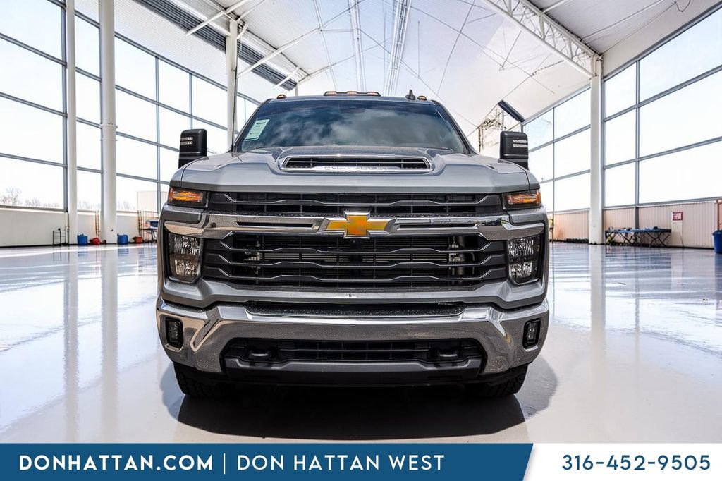 Used 2024 Chevrolet Silverado 3500 LT w/ All Star Edition AWD/4WD image 24