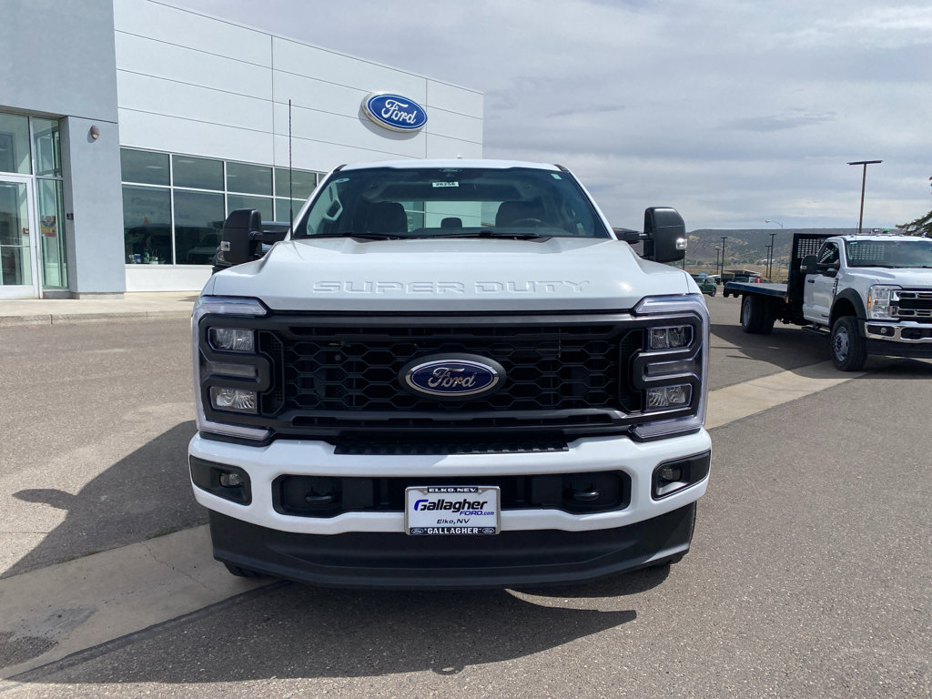New 2026 Ford F350 4x4 Crew Cab Super Duty image 16