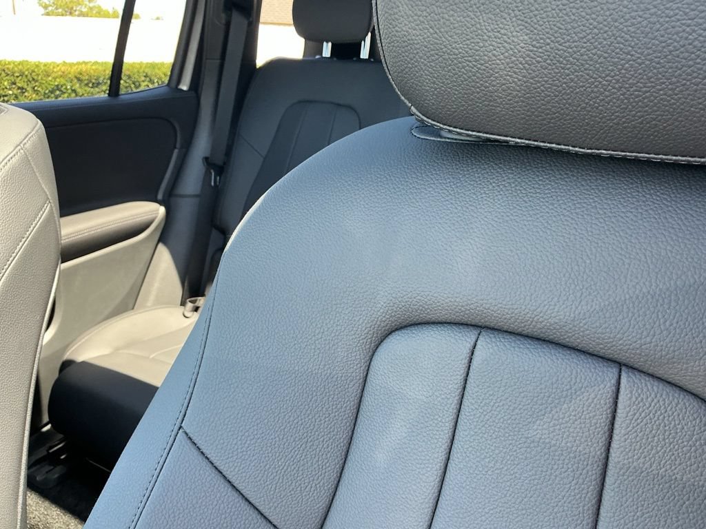 New 2026 Mercedes-Benz GLB 250 4MATIC image 13