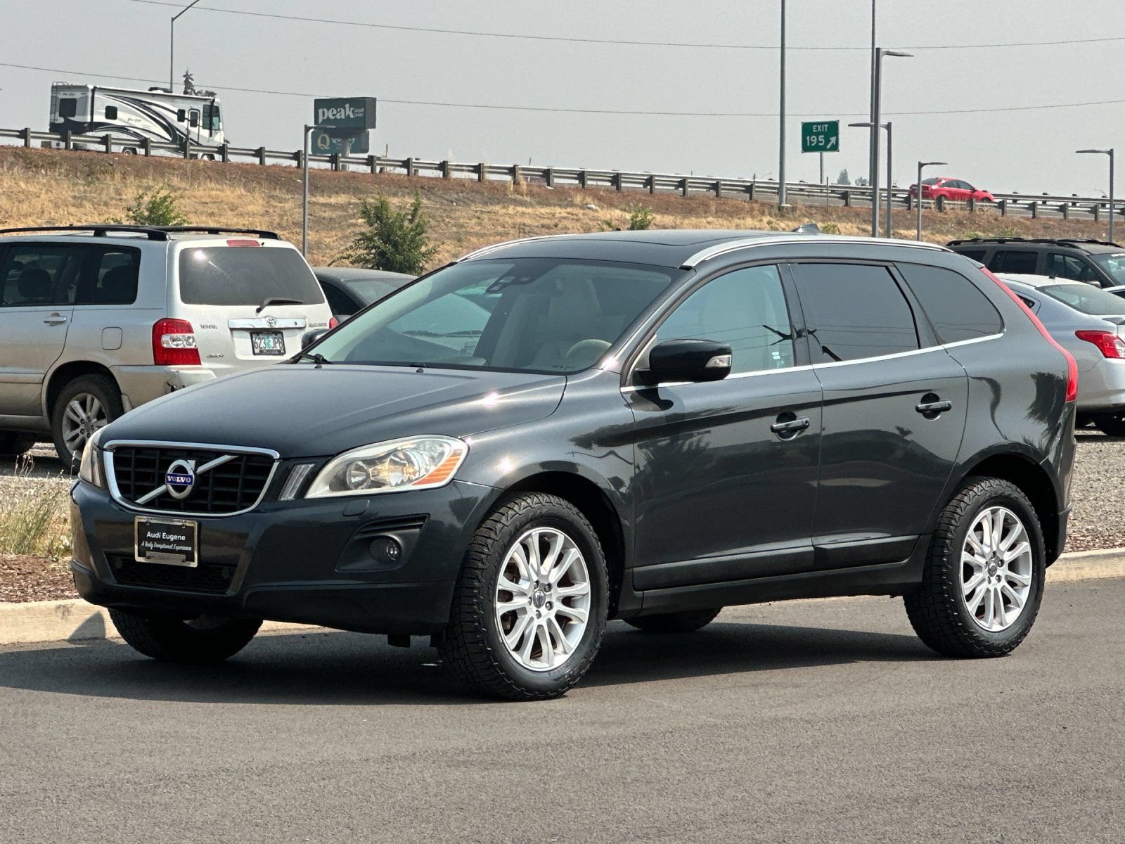 Used 2010 Volvo XC60 T6 AWD/4WD image 7