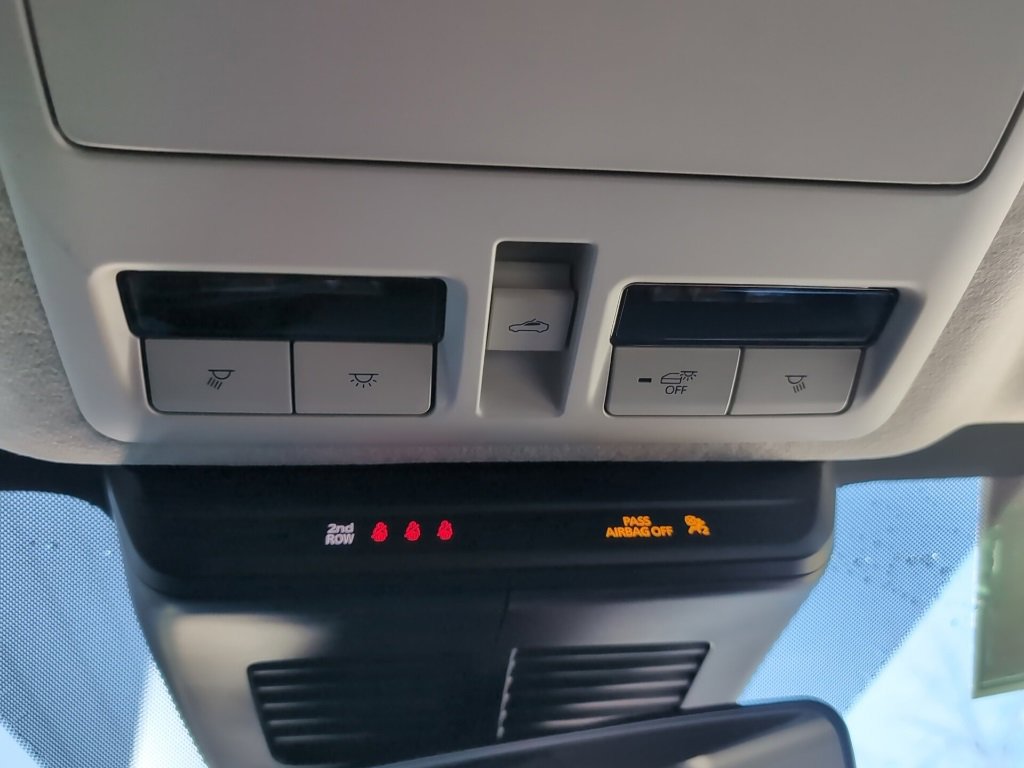 Used 2025 MAZDA CX-30 AWD 2.5 S w/ Premium Package image 25