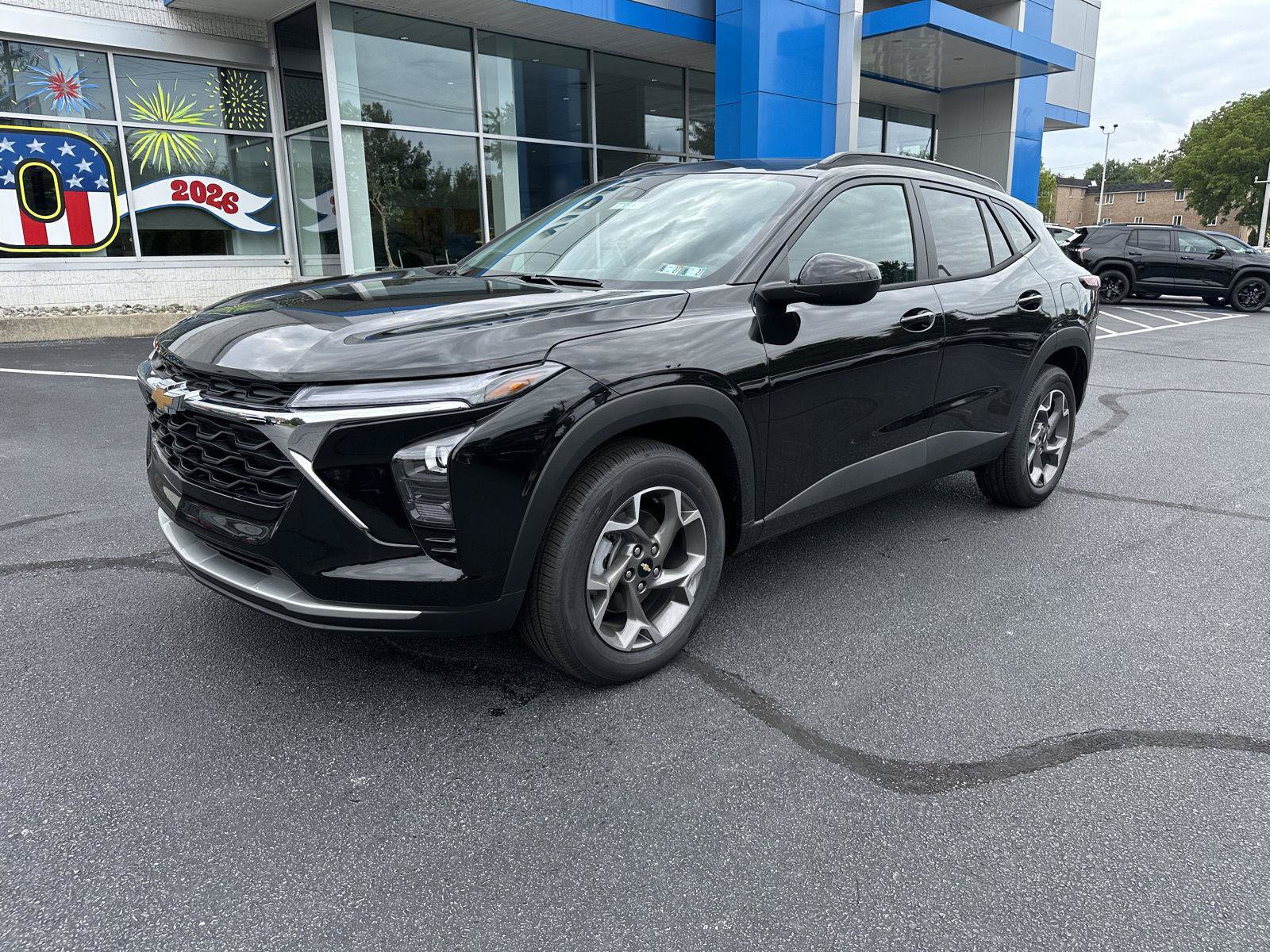 New 2026 Chevrolet Trax LT w/ Sunroof Package FWD image 3