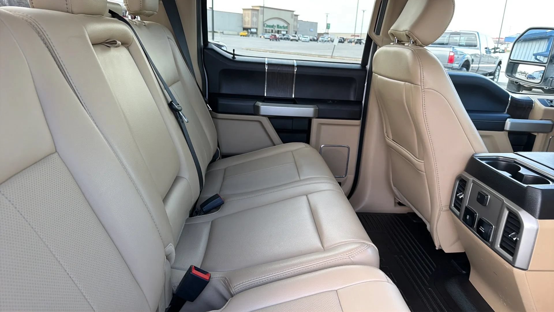 Used 2020 Ford F350 Lariat w/ Lariat Value Package AWD/4WD image 58