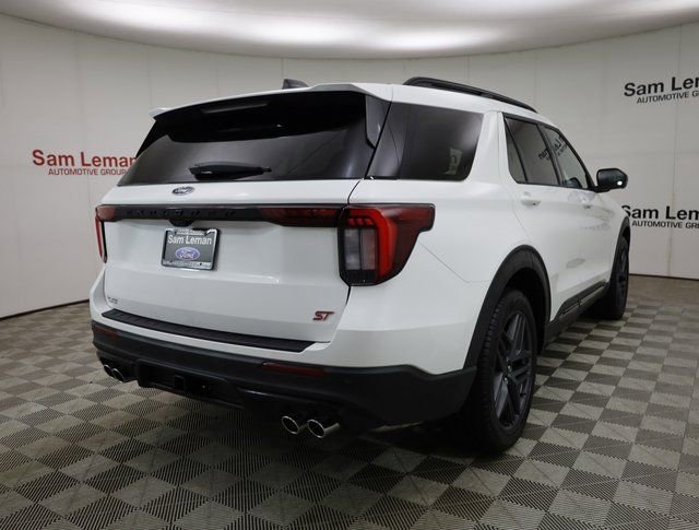 New 2025 Ford Explorer ST image 24