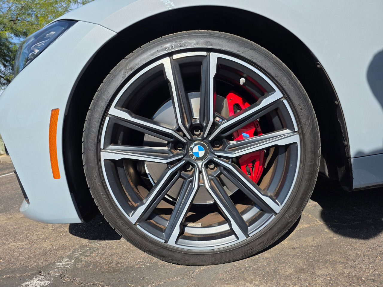 Used 2023 BMW 430i Convertible w/ M Sport Package image 32