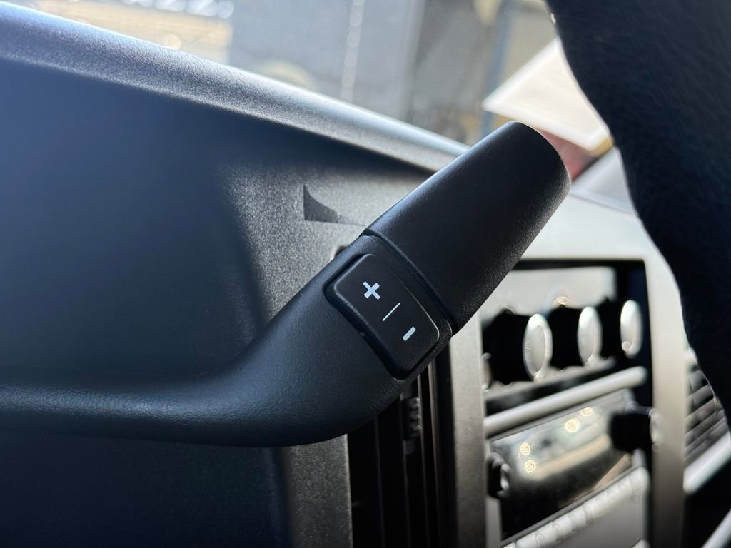 Used 2024 Chevrolet Express 2500 w/ Driver Convenience Package image 24