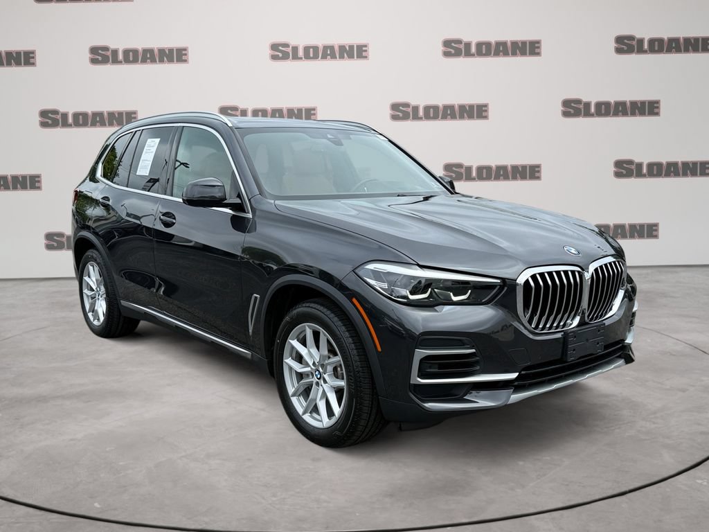 Certified 2022 BMW X5 xDrive40i w/ Premium Package AWD/4WD image 7