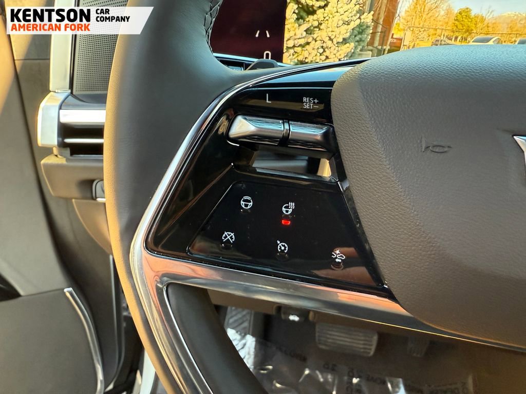 Used 2025 Cadillac Escalade Premium Luxury image 22