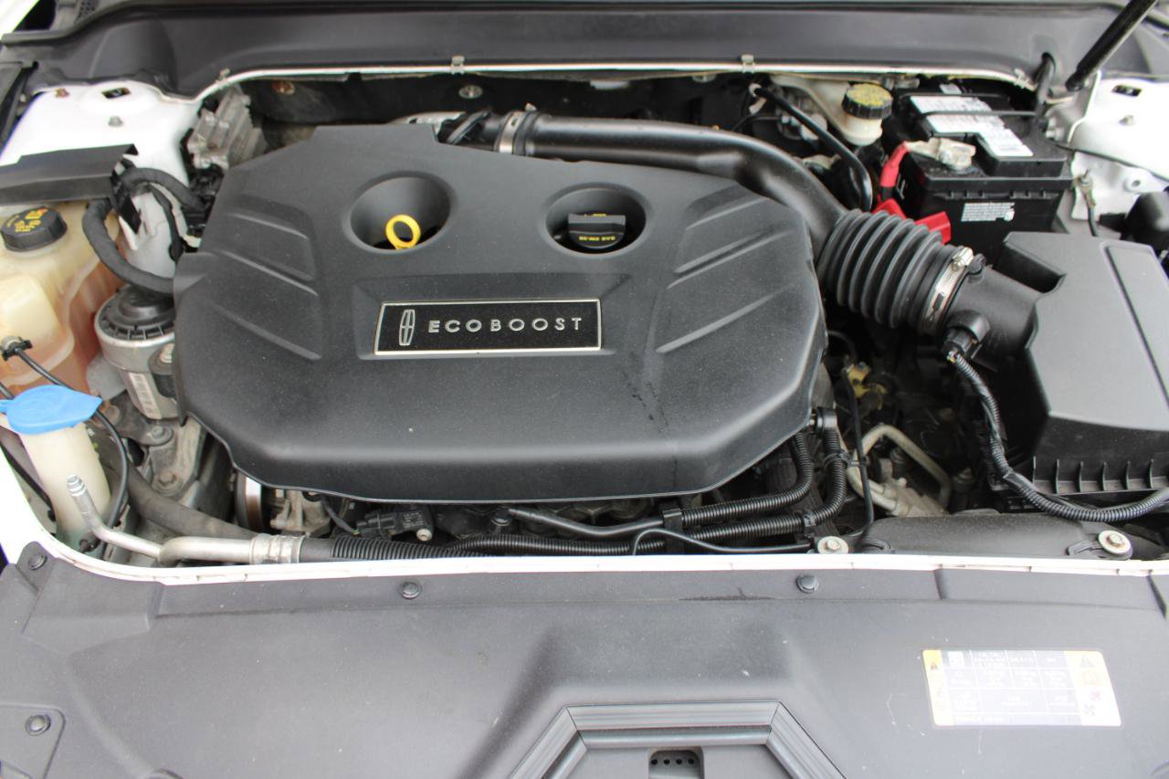 Used 2014 Lincoln MKZ AWD image 47