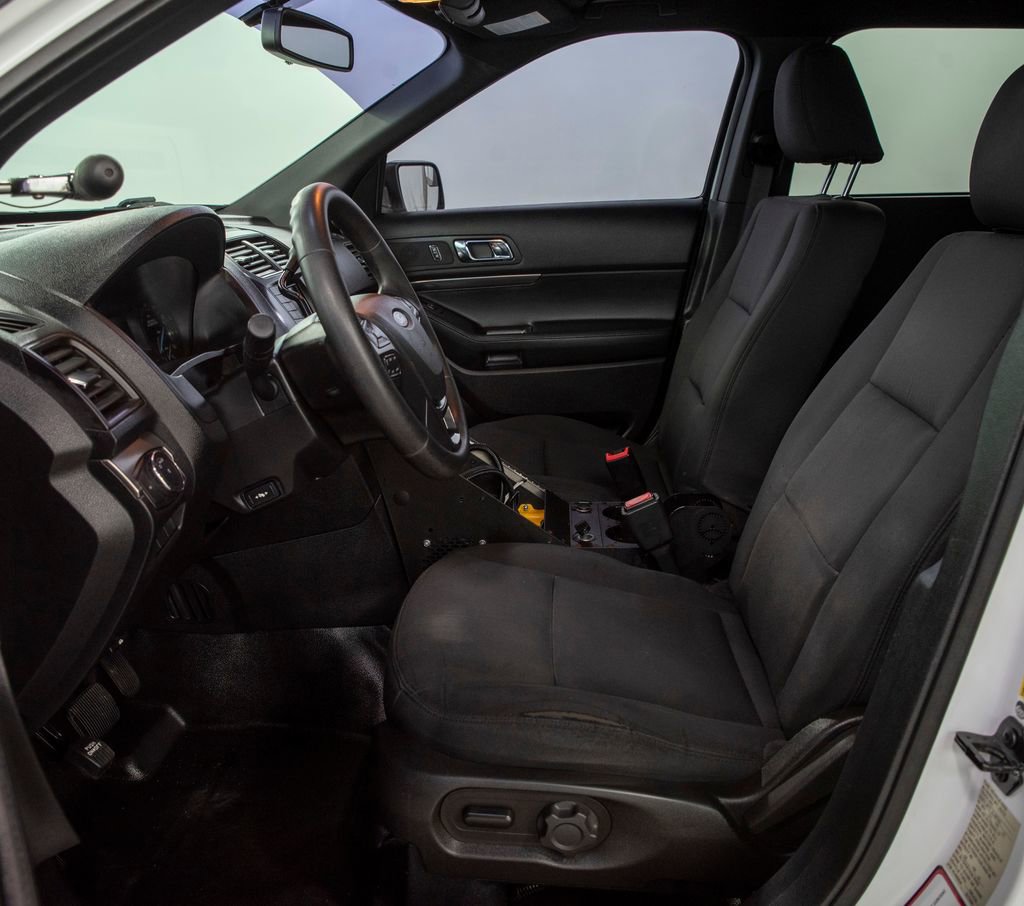 Used 2017 Ford Explorer 4WD Police Interceptor w/ Ultimate Wiring Package image 7