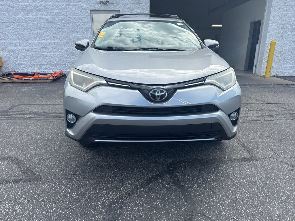 Used 2017 Toyota RAV4 XLE image 3
