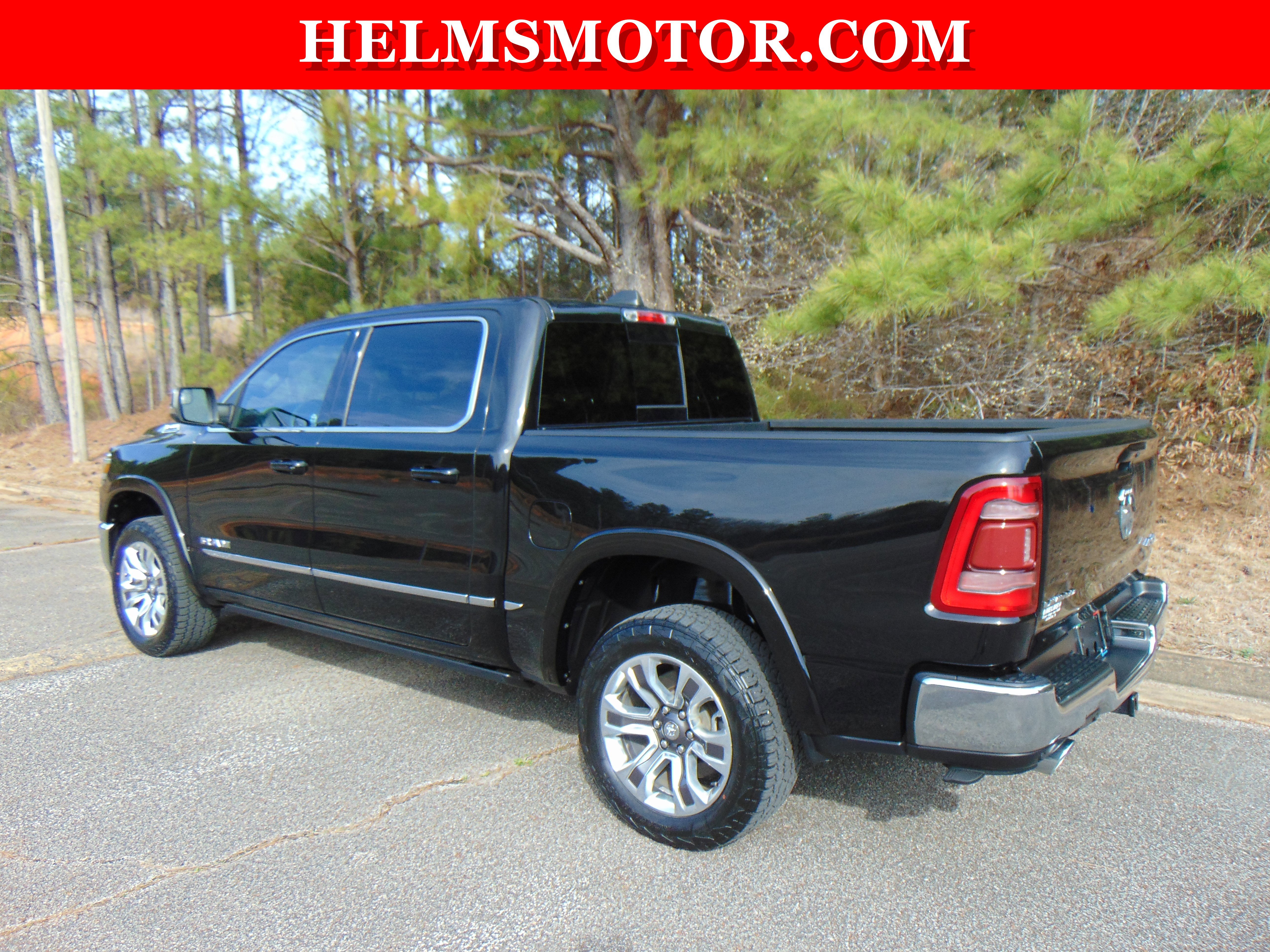Used 2023 RAM 1500 Limited w/ Bed Utility Group image 8