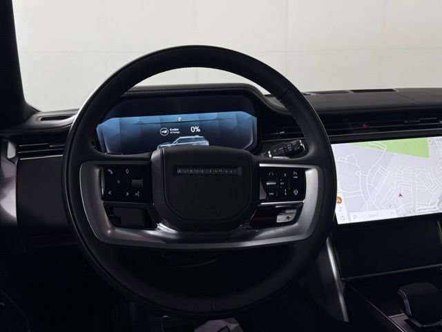 New 2025 Land Rover Range Rover SE image 24