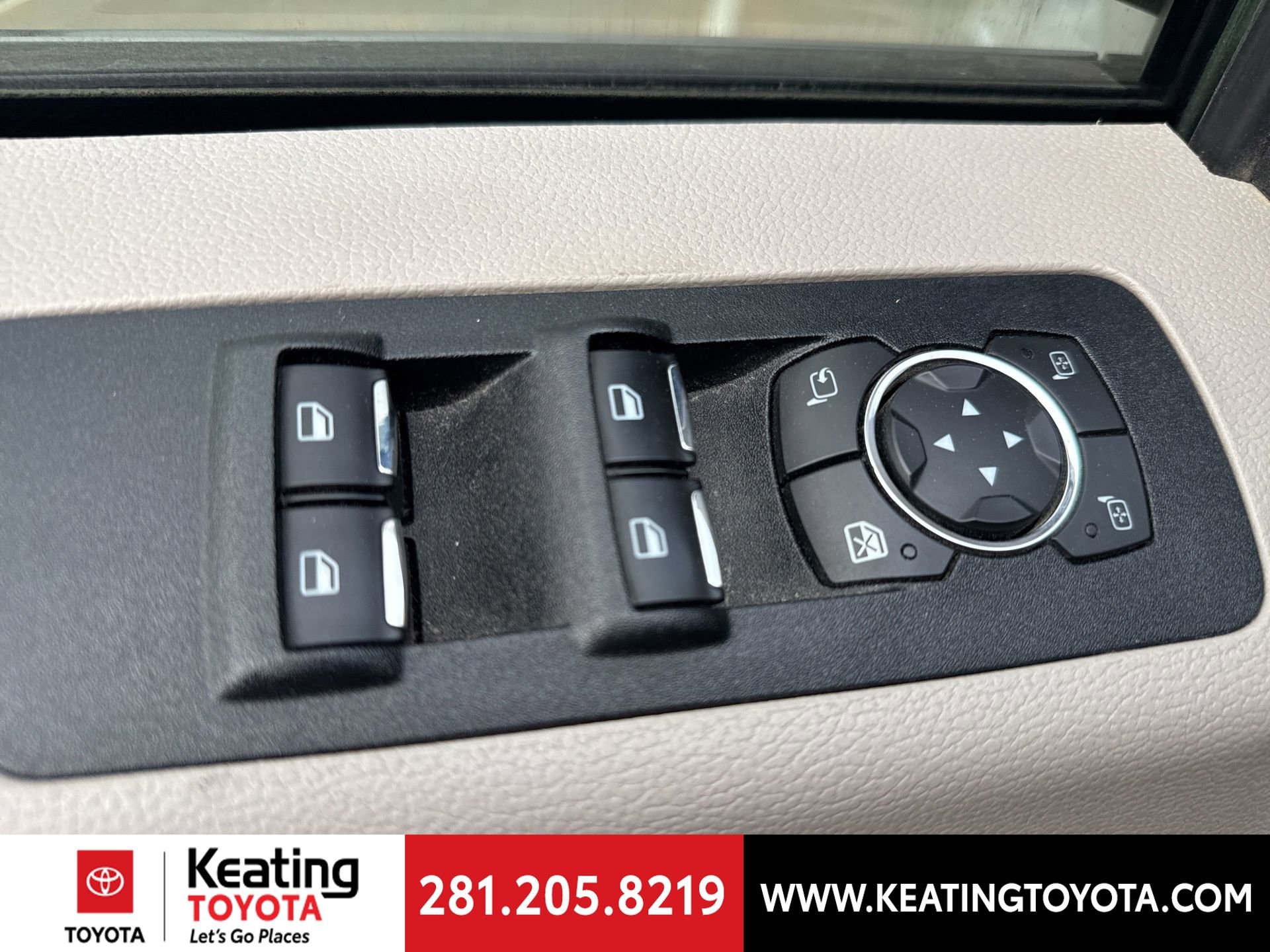 Used 2019 Ford F150 Limited w/ Trailer Tow Package image 11