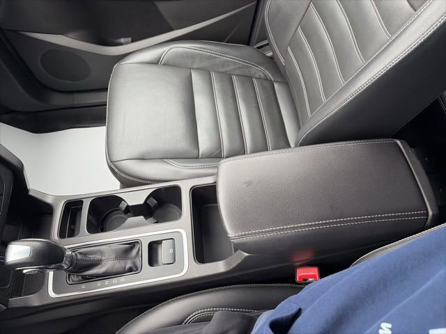 Used 2018 Ford Escape SEL image 17