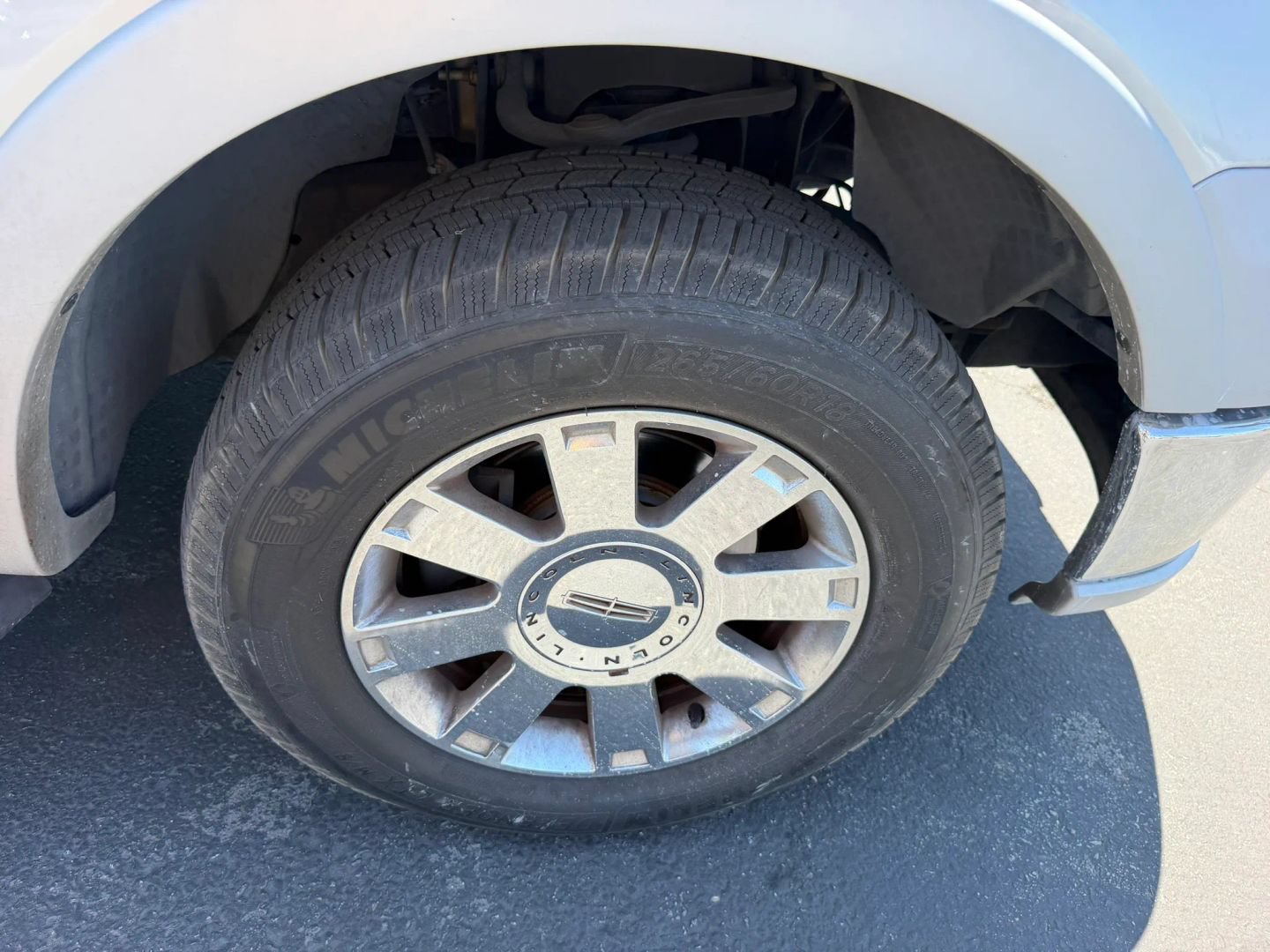 Used 2006 Lincoln Mark LT 2WD image 31