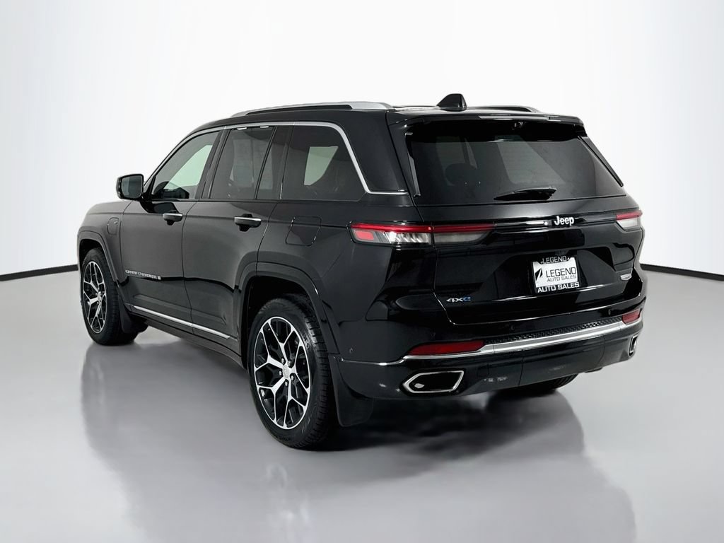 Used 2023 Jeep Grand Cherokee Summit AWD/4WD image 7