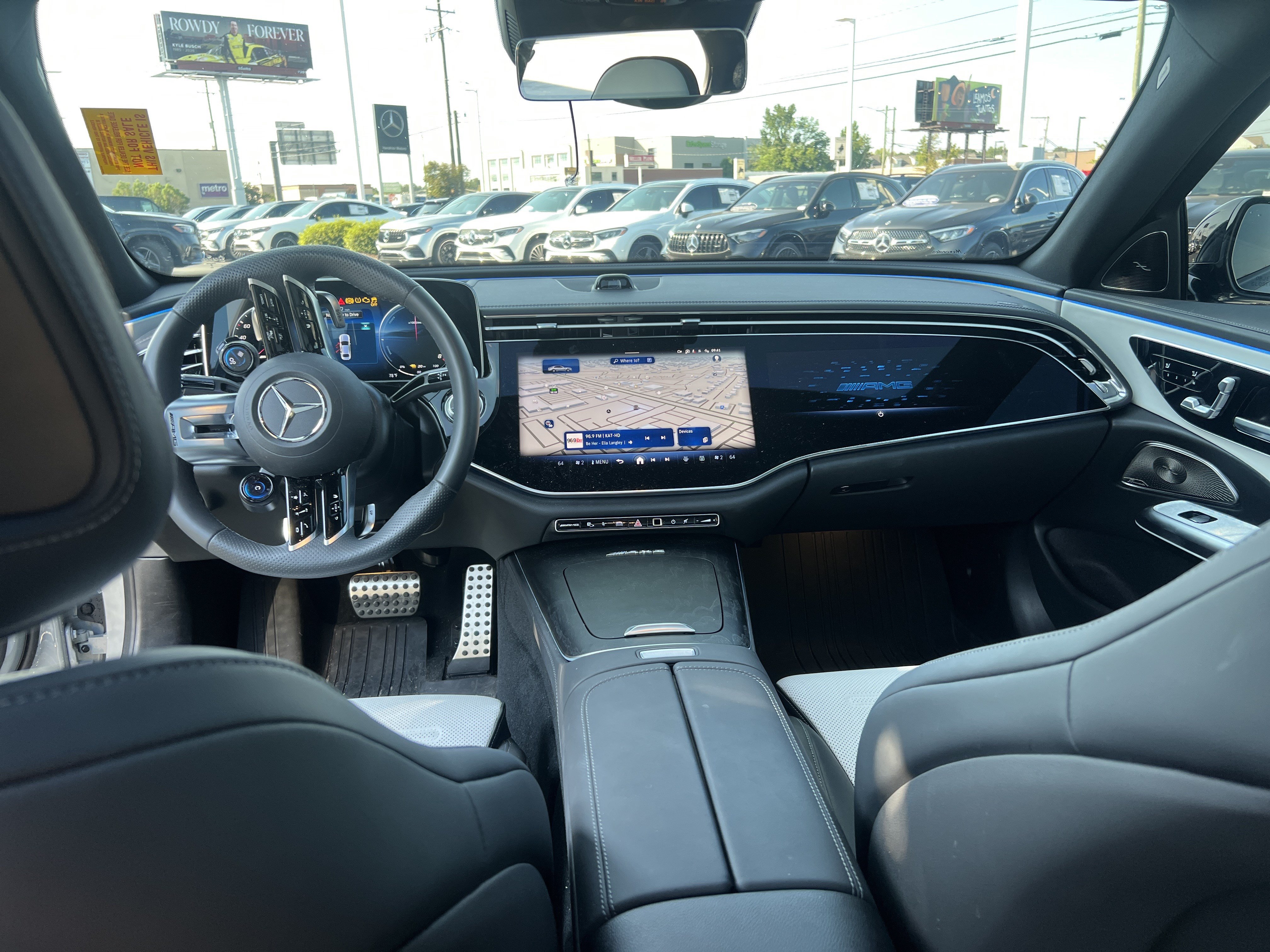 Certified 2026 Mercedes-Benz E 53 AMG e 4MATIC Sedan image 30