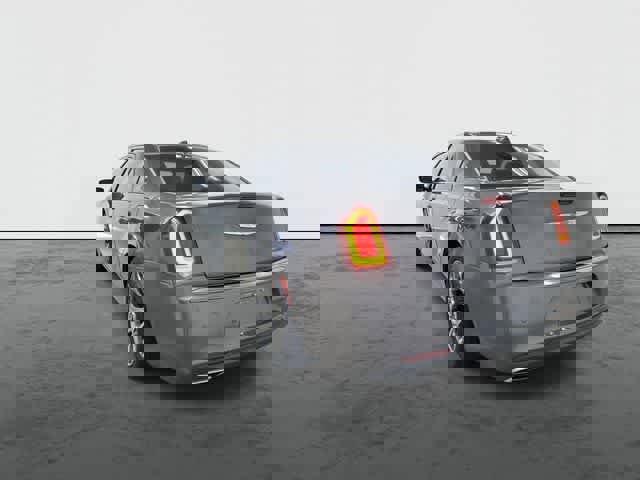 Used 2018 Chrysler 300 S w/ 300S Premium Group image 2