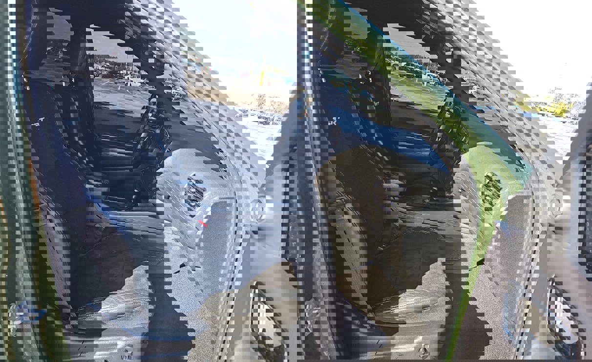 Used 2022 Dodge Durango SRT w/ Technology Group image 13