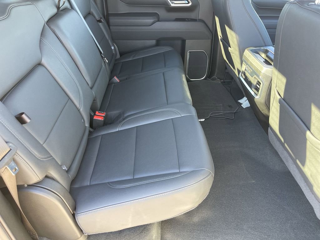 Used 2026 GMC Sierra 1500 SLT w/ SLT Premium Plus Package image 28