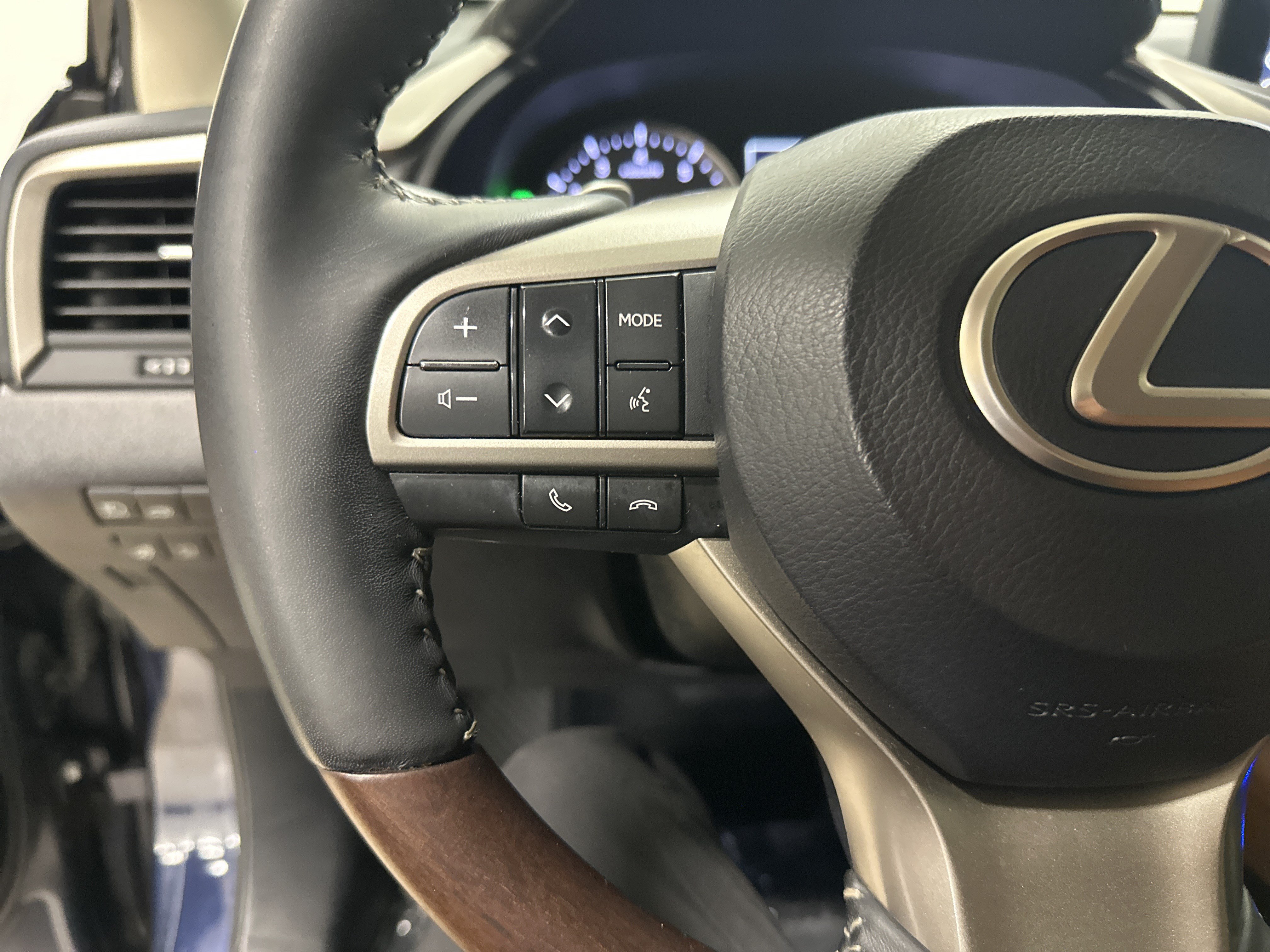 Used 2022 Lexus RX 350 AWD w/ Premium Package image 19