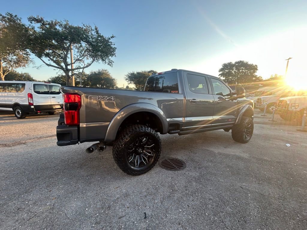 New 2026 Ford F250 Lariat w/ Black Appearance Package image 4