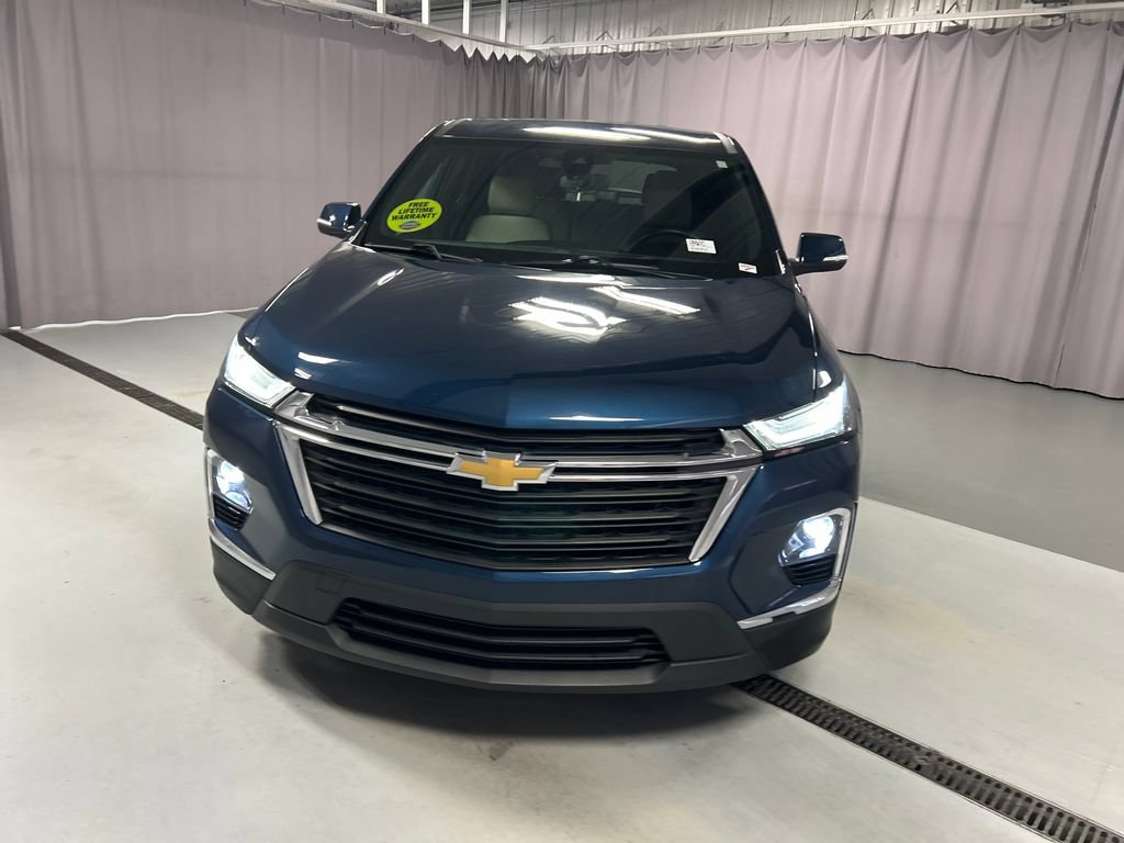 Used 2023 Chevrolet Traverse LS w/ Safety Package AWD/4WD image 2