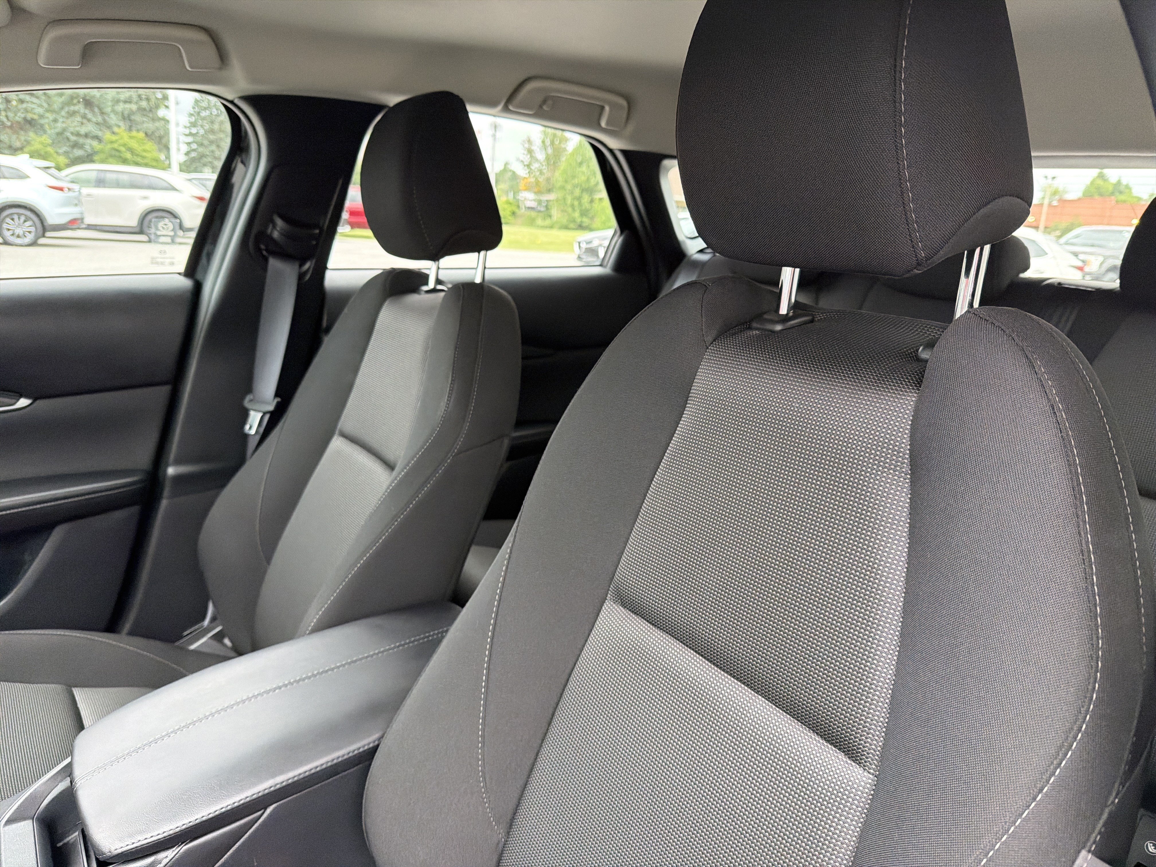 Certified 2025 MAZDA CX-30 AWD 2.5 S image 7