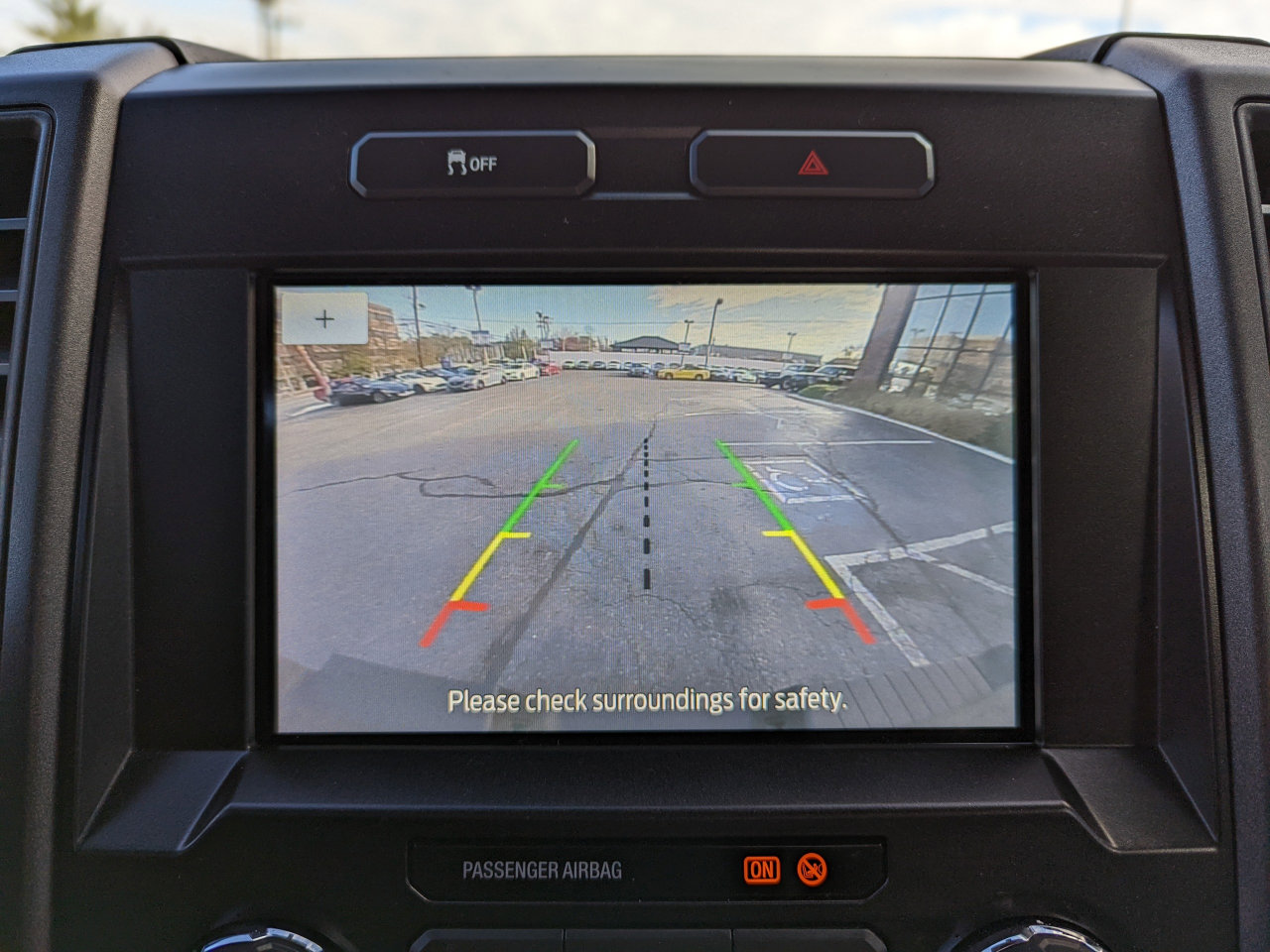 Used 2022 Ford F250 XL w/ Power Equipment Group image 21