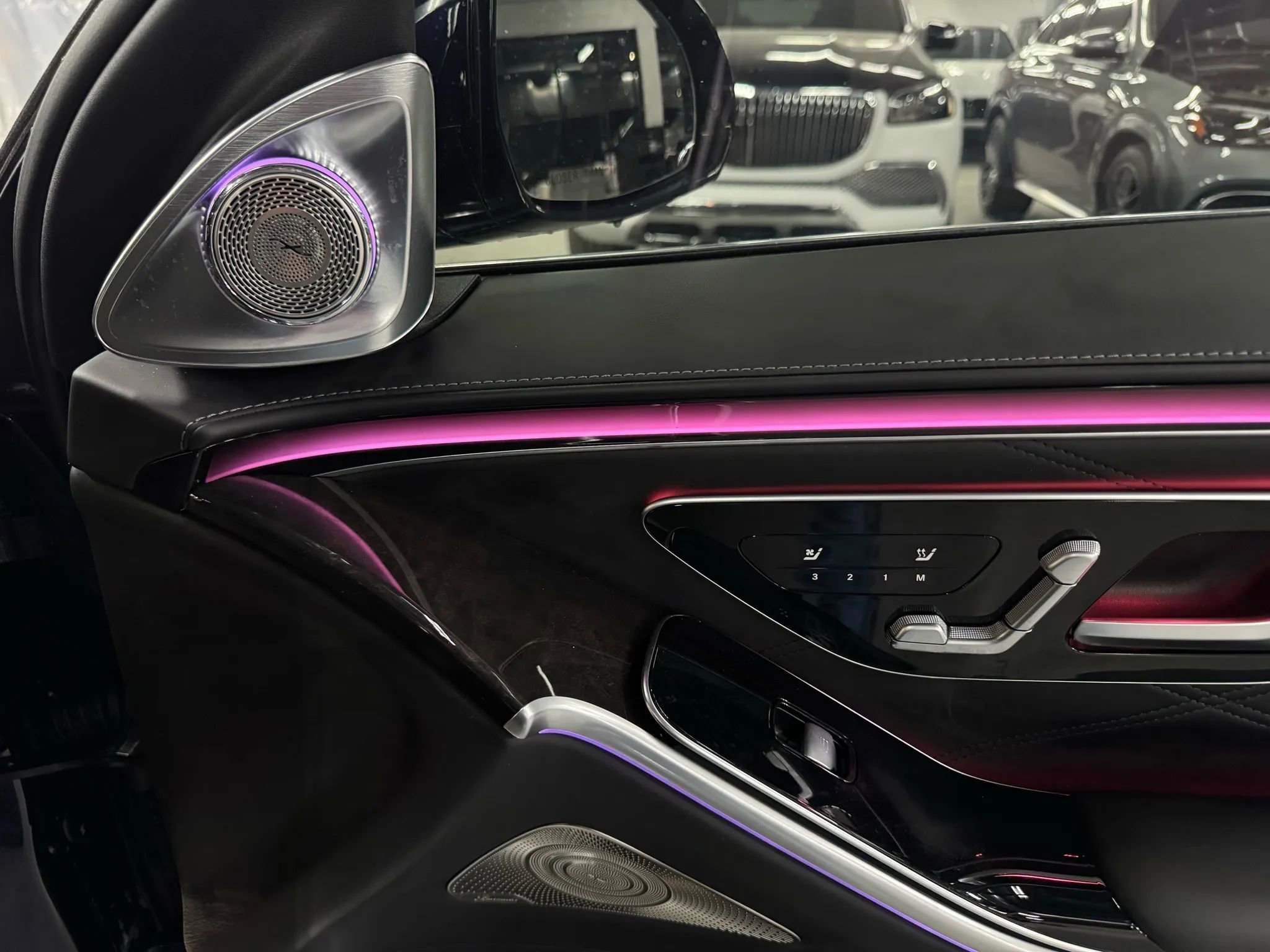 Used 2024 Mercedes-Benz S 63 AMG S image 38