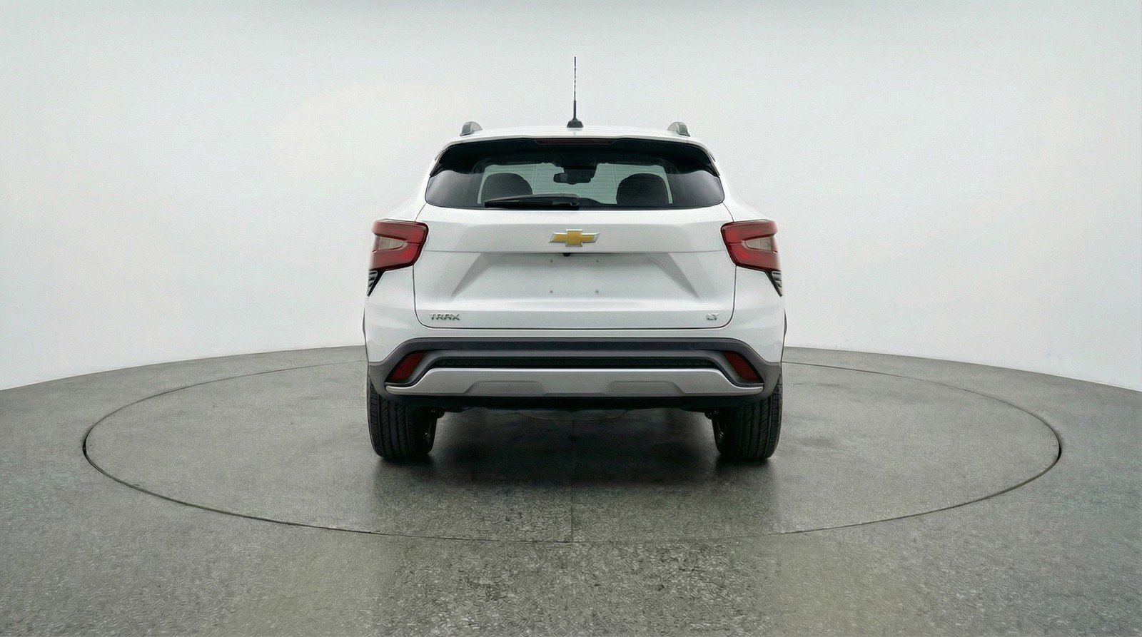 Used 2025 Chevrolet Trax LT image 7