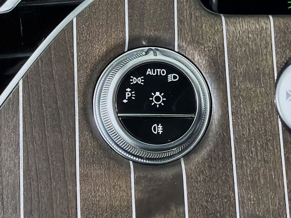 New 2026 Mercedes-Benz E 350 4MATIC Sedan image 11