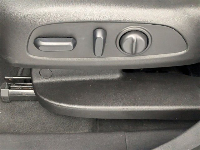 Used 2019 GMC Terrain SLE w/ Driver Convenience Package image 14